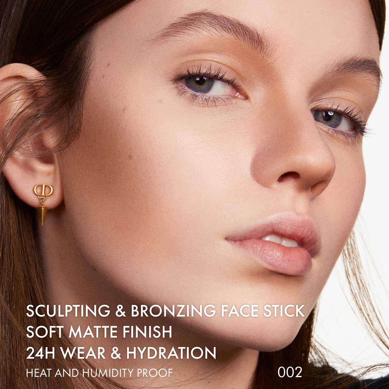 DIOR  Forever 24H Skin Contour Stick Sculpting and Bronzing Face Stick