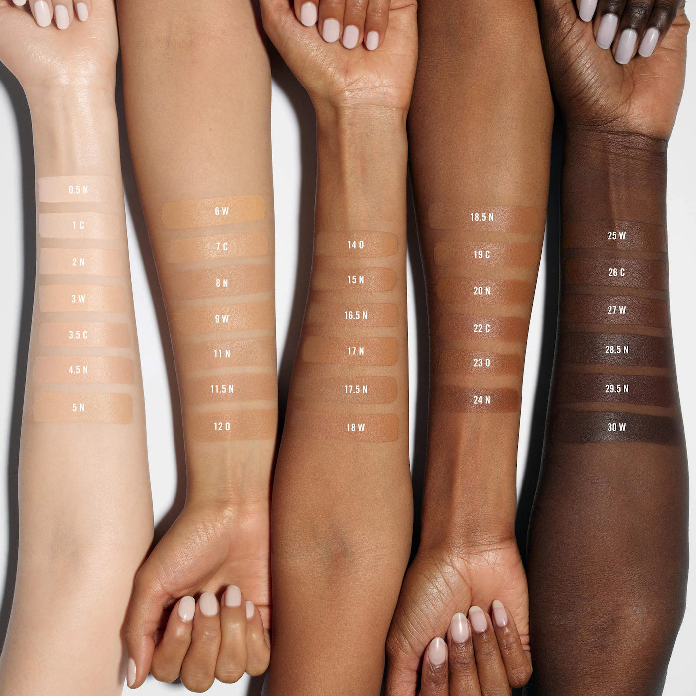 MAKEUP BY MARIO  SurrealSkin® Natural Finish Foundation 3 W - light with warm undertones