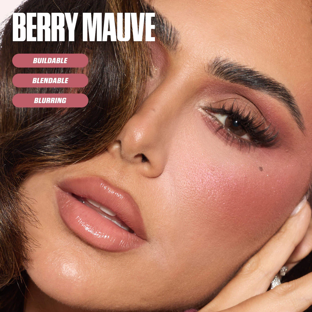HUDA BEAUTY  Blush Filter Soft Glow Liquid Blush Intense Guava - electric pink