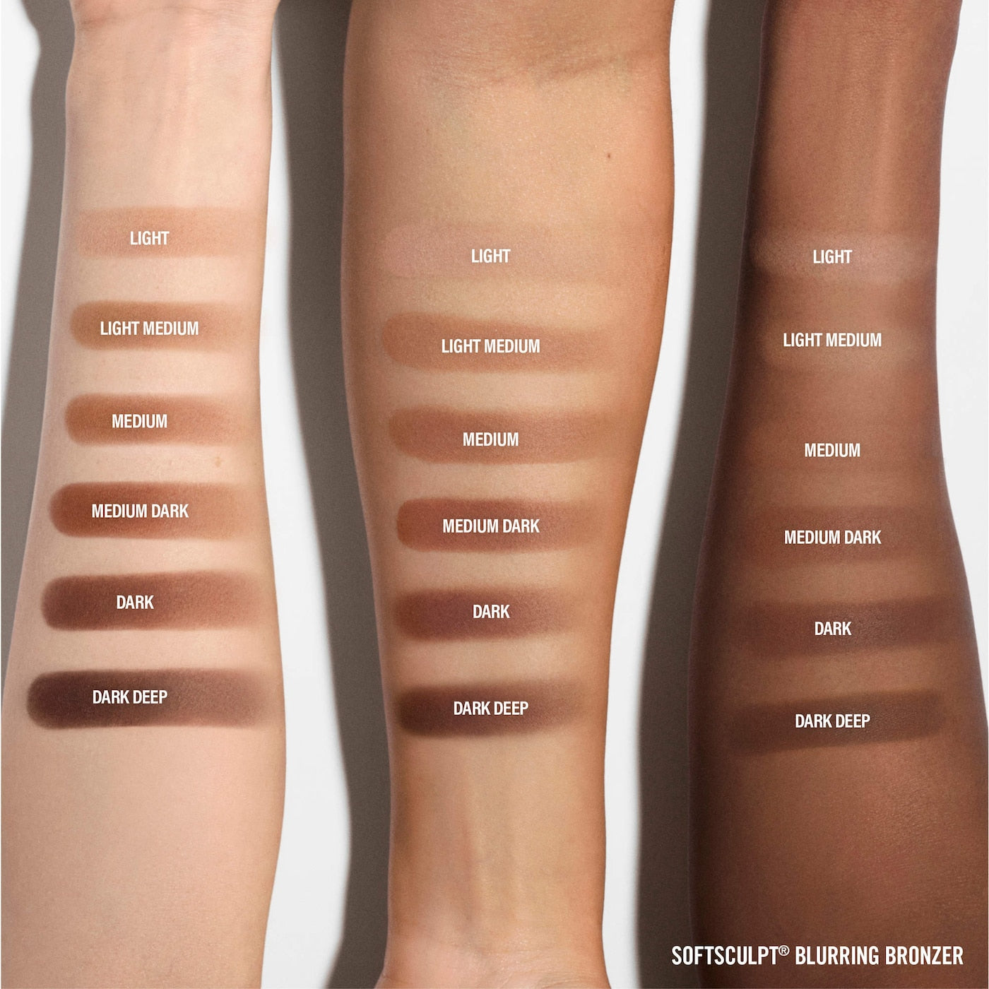 MAKEUP BY MARIO  SoftSculpt® Talc-Free Blurring Bronzer