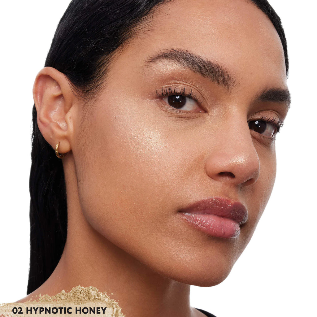 Yves Saint Laurent  Hyper Luminize Powder Highlighter