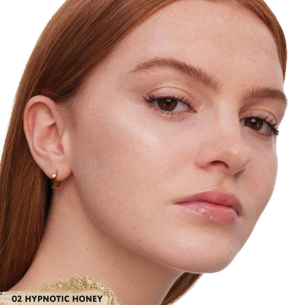 Yves Saint Laurent  Hyper Luminize Powder Highlighter