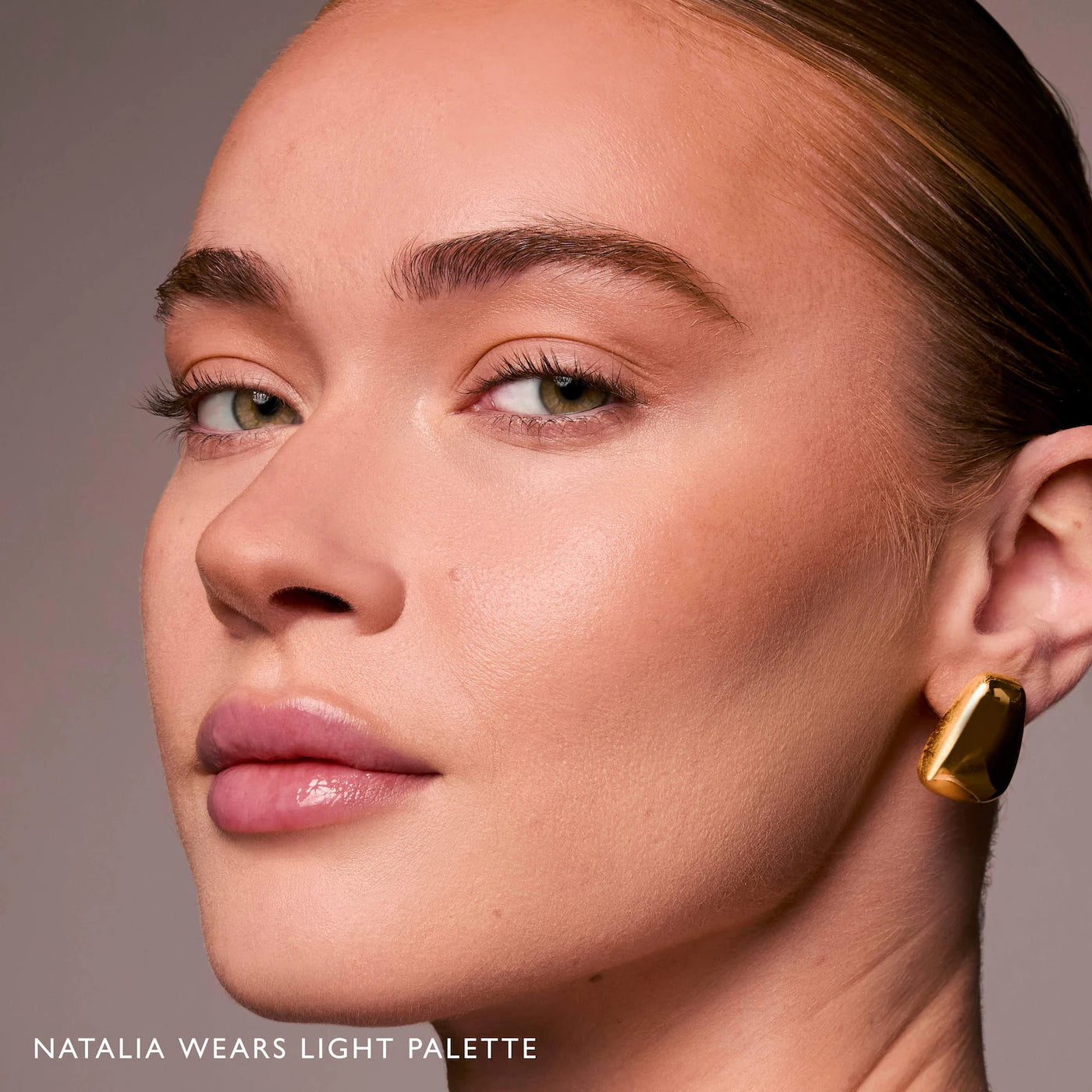 m.ph by Mary Phillips  Underpainting Face Highlight & Contour Palette
