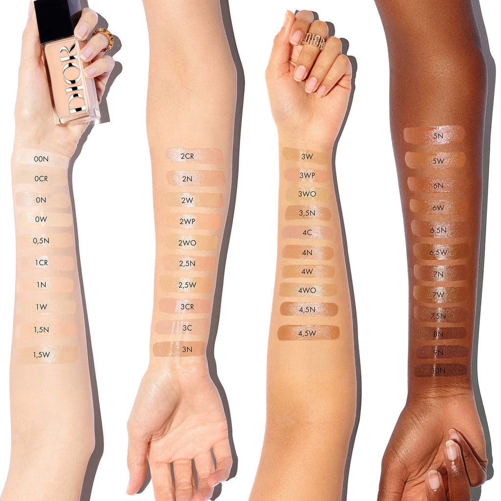 DIOR  Forever Skin Glow Liquid Foundation 24HR Wear