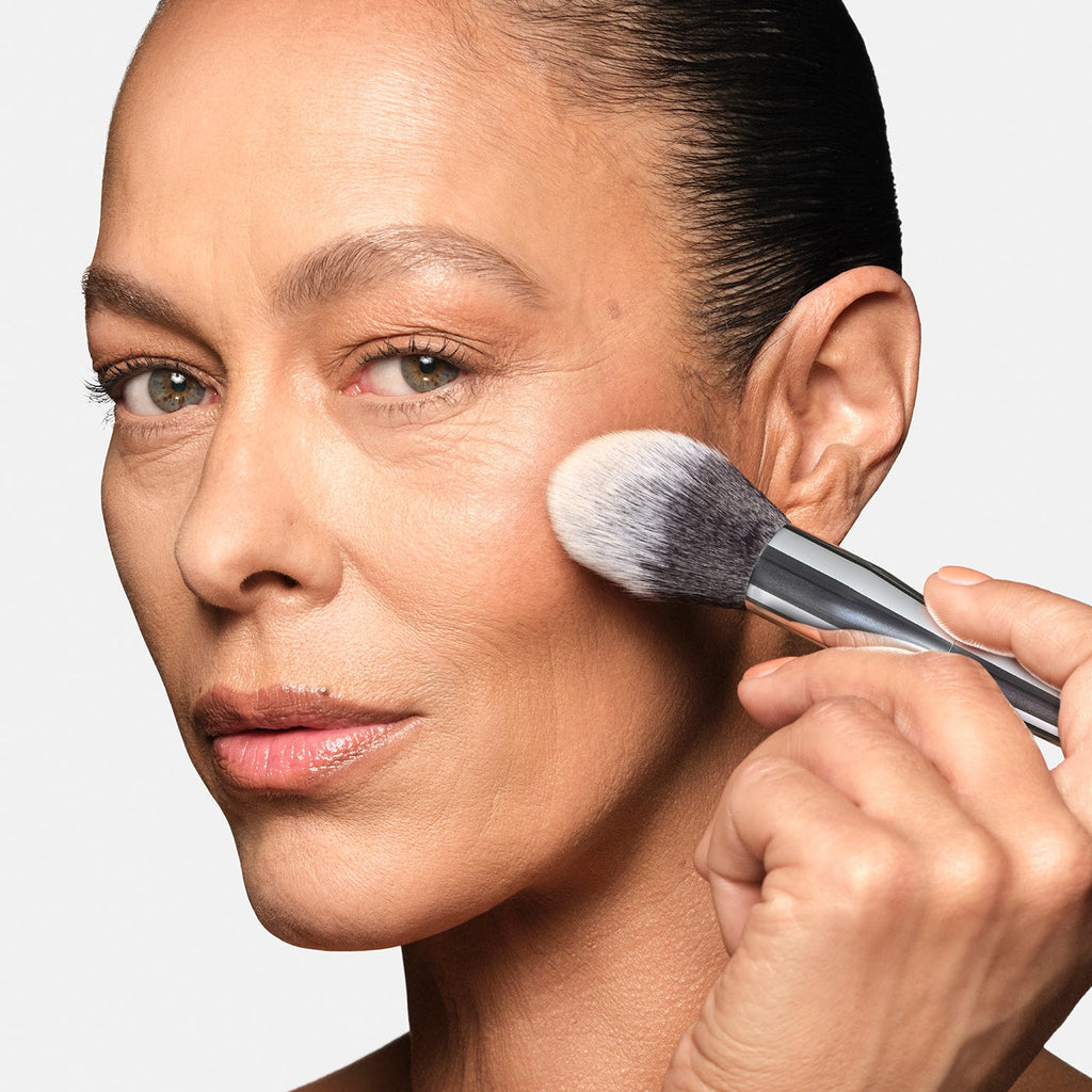 HAUS LABS BY LADY GAGA  Powder Brush
