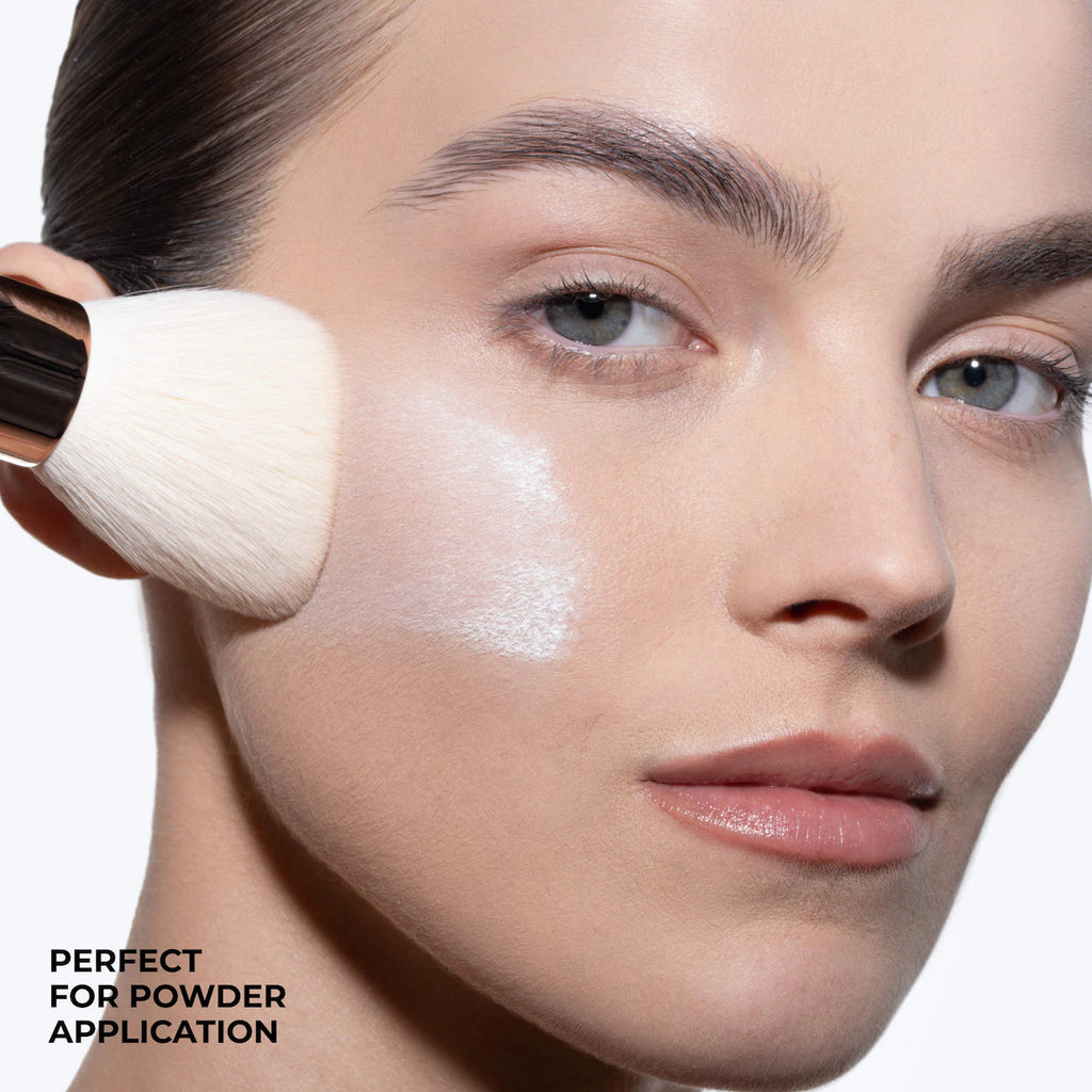 NATASHA DENONA  HY-GLAM™ Powder Brush