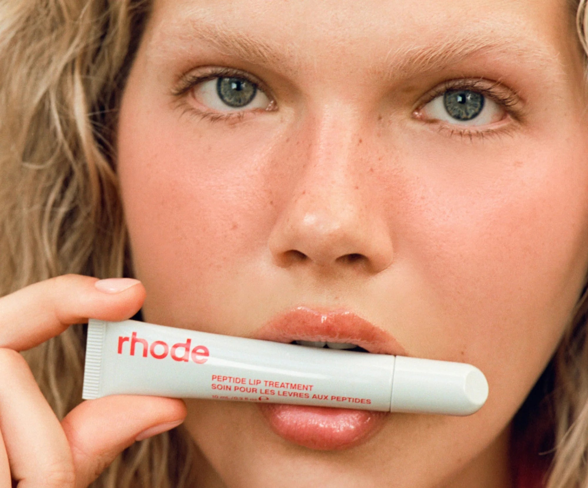RHODE peptide lip treatment The nourishing lip layer