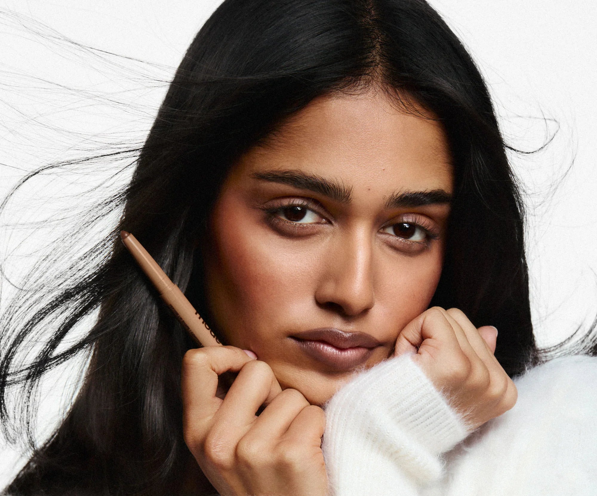 peptide lip shape The contouring lip shaper HAILE RHODE