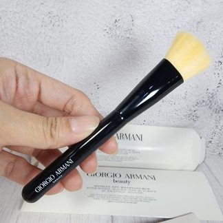 ARMANI BEAUTY FOUNDATION BRUSH