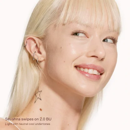 Tower 28 Beauty  Swipe All-Over Hydrating Serum Concealer - Imagen 9