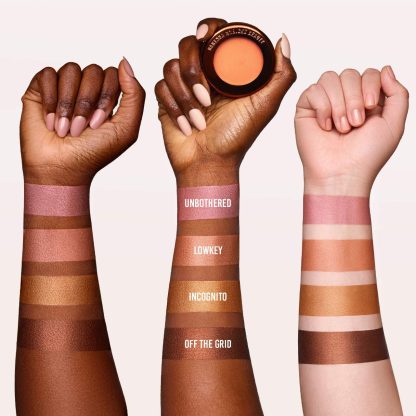 Danessa Myricks Beauty  Yummy Skin Blurring Balm Powder Lowlighter Soft Glow Highlighter - Imagen 4