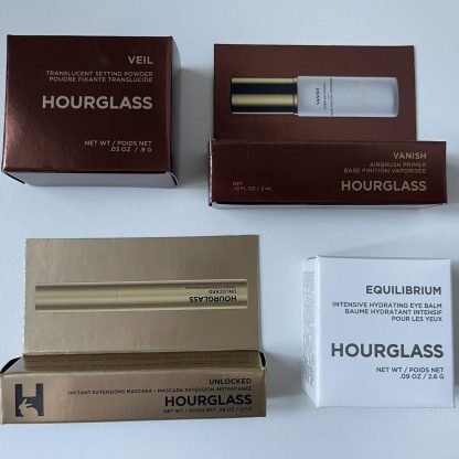 Hourglass Mini Vegan Leather Makeup Clutch Gift Set - Imagen 4