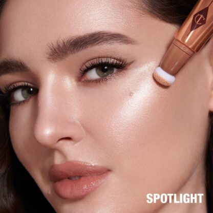 Charlotte Tilbury  Beauty Highlighter Wand - Imagen 5
