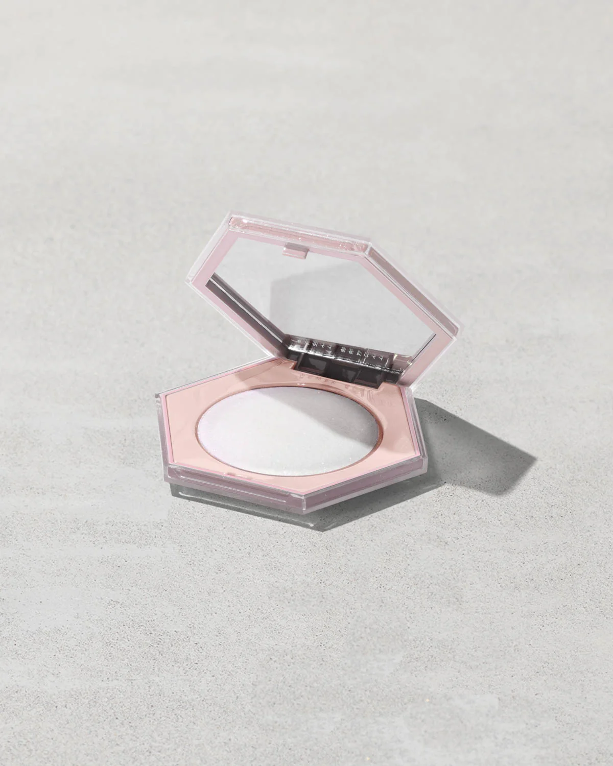 Fenty Beauty by Rihanna Diamond Bomb All-Over Diamond Veil