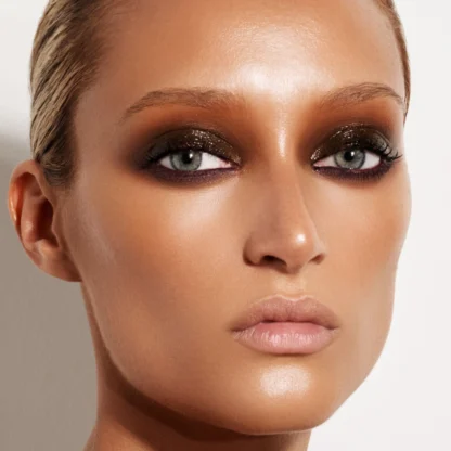 Danessa Myricks Beauty  Dew Wet Hydrating and Highlighting Balm - Imagen 5